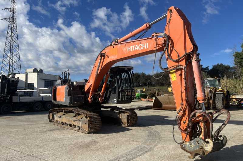 OmecoHub - Immagine HITACHI ZX300LCN-6